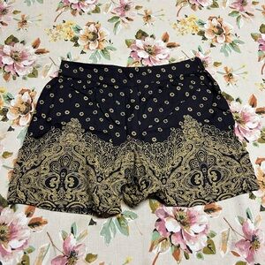 HEI HEI ANTHROPOLOGIE Black and Gold Shorts Size XS